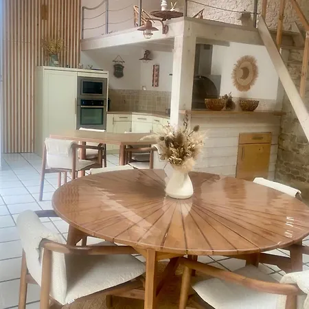 Charming House With Pool 10 Min From La Rochelle Ferienhaus *